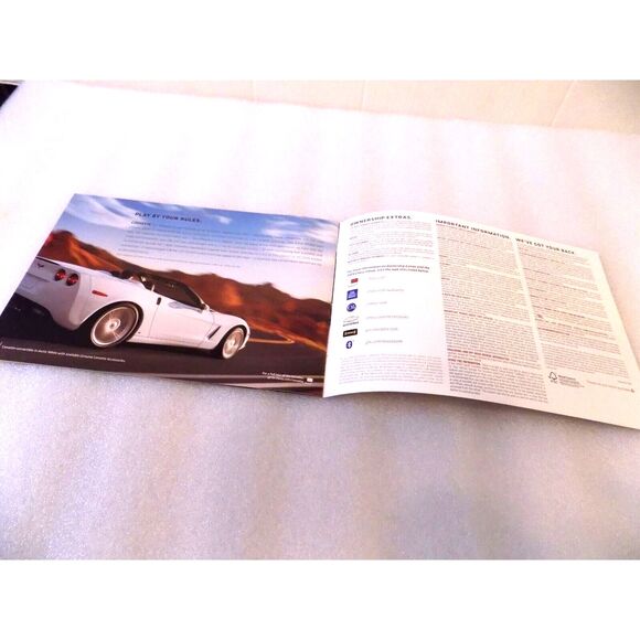 2009 Chevrolet Brochure Cars Crossovers & Trucks Chevy Sales Catalog FULL LINE - Picture 4 of 6